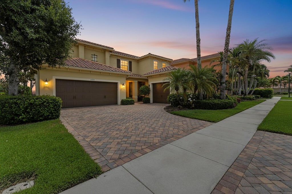 Photo of 10519 Longleaf Lane, Wellington, FL 33414 (MLS # B26035968)