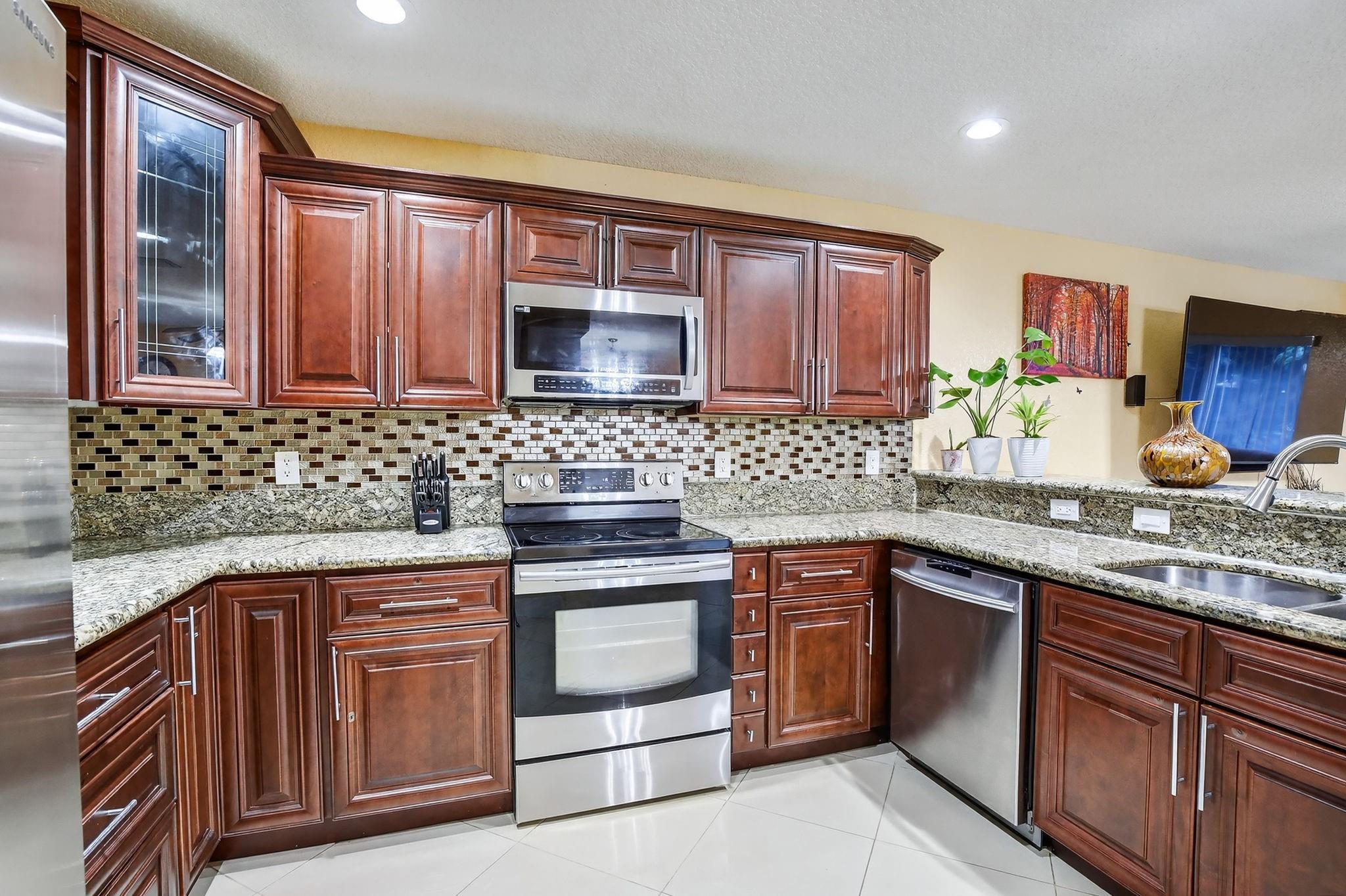 Sonoma II 170-165 B - Residential