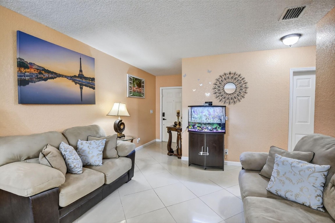 Sonoma II 170-165 B - Residential