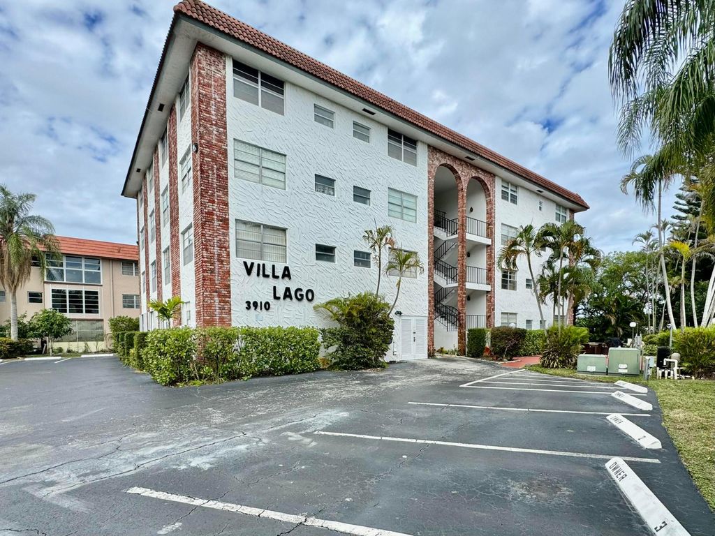 Photo of 3910 Crystal Lake Drive #301, Deerfield Beach, FL 33064 (MLS # R11064642)