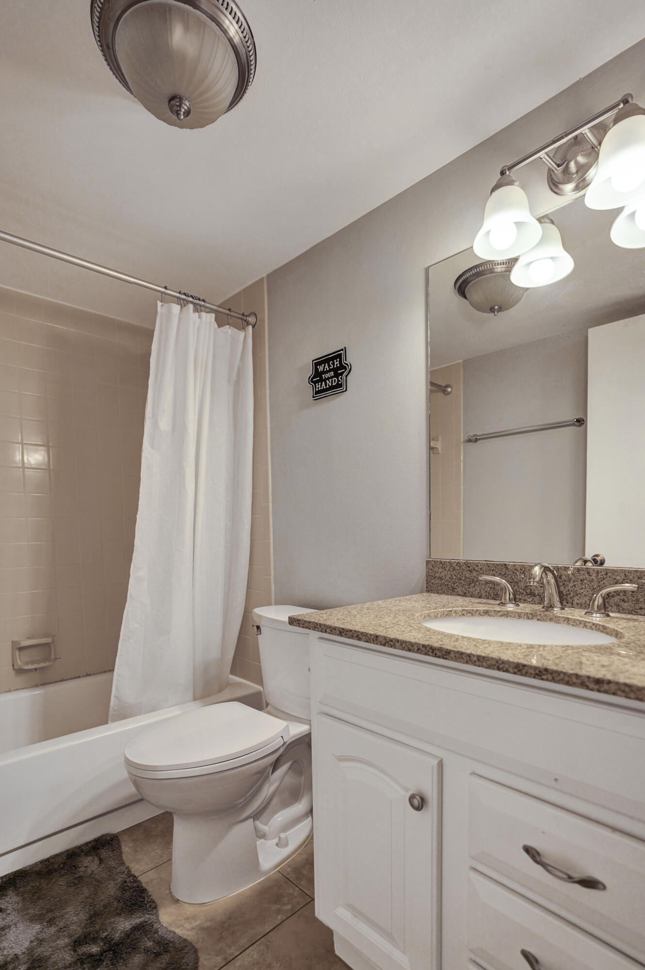 DELRAY OAKS CONDO - Residential Lease