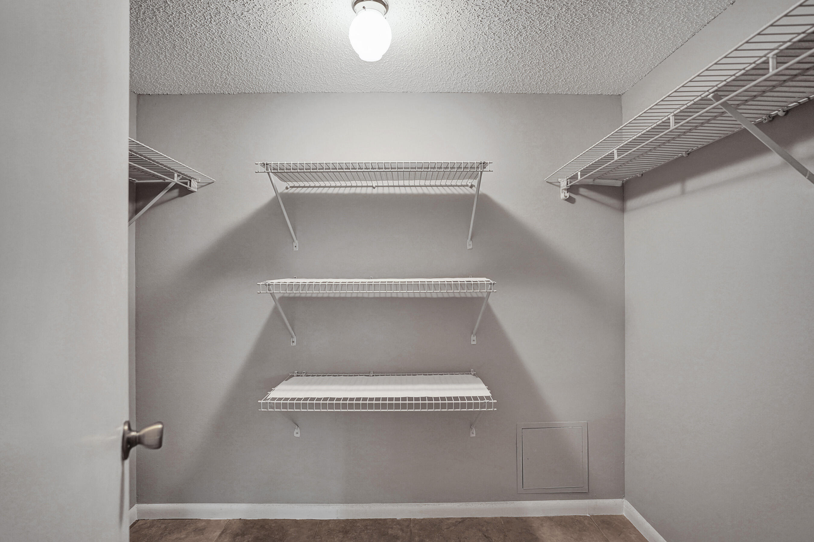 DELRAY OAKS CONDO - Residential Lease