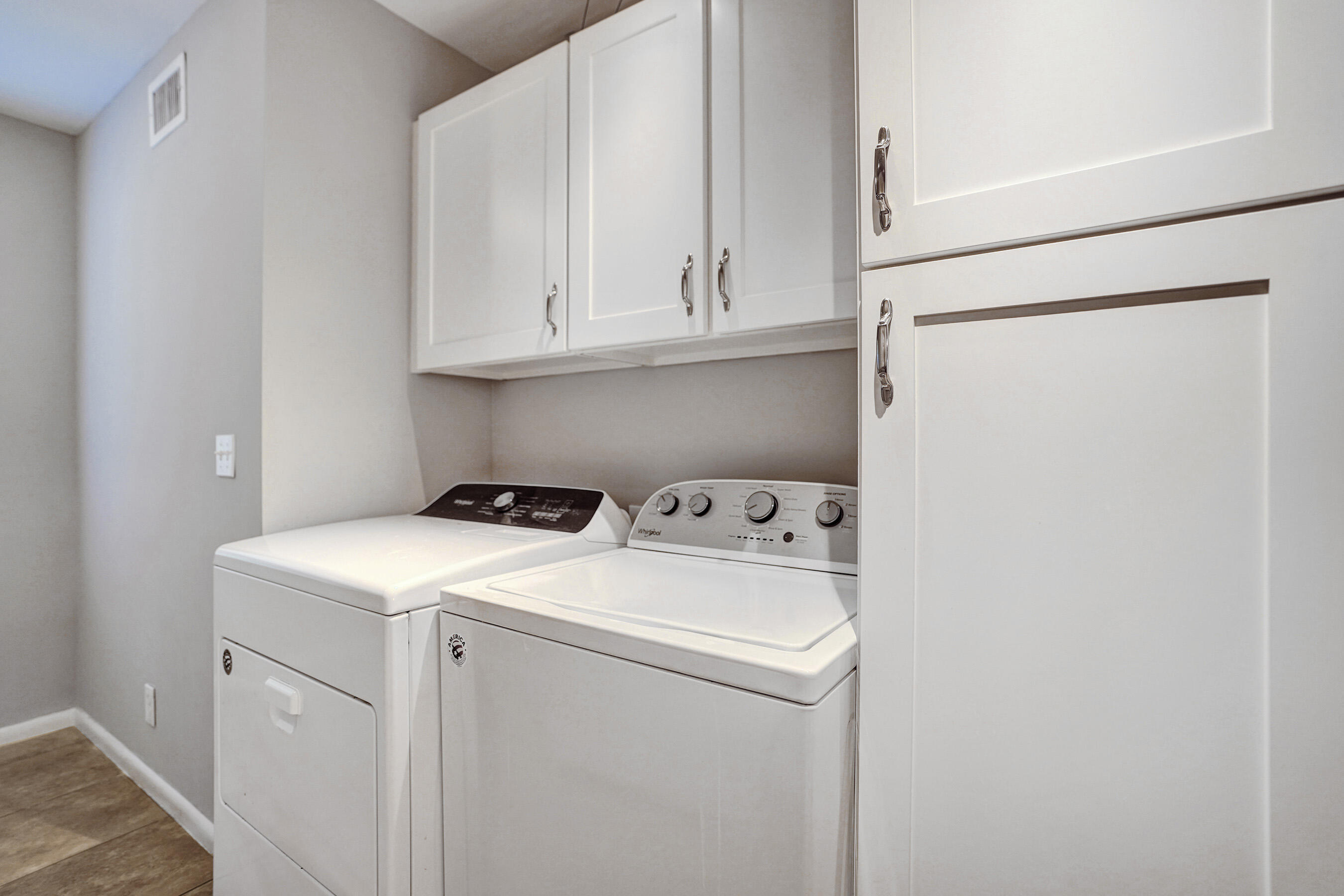 DELRAY OAKS CONDO - Residential Lease