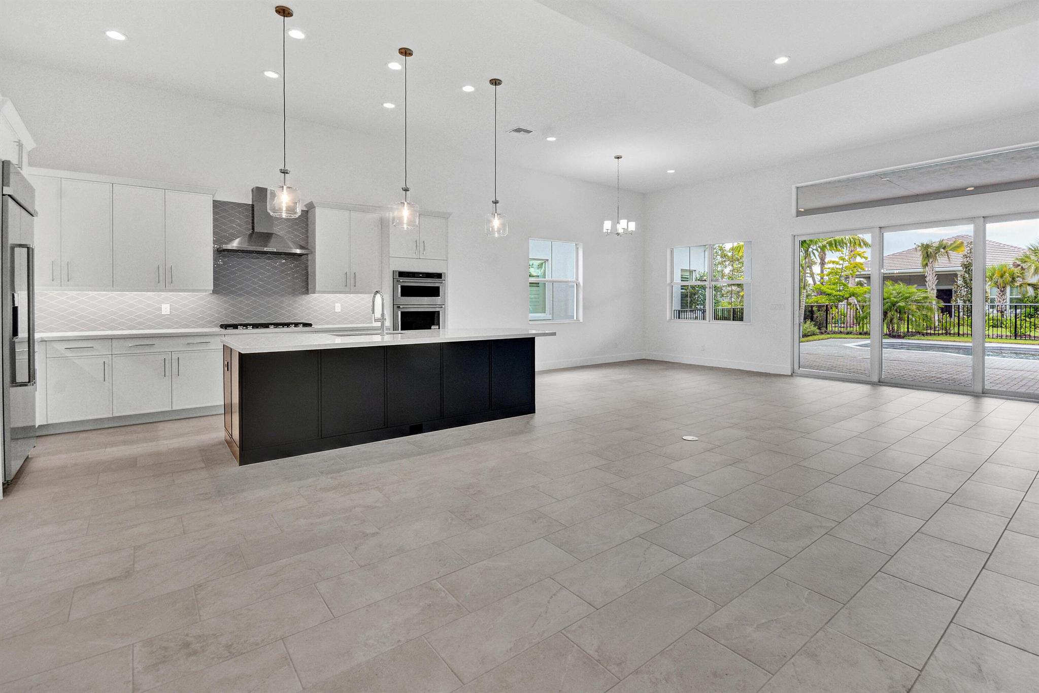 10171 Riverstone Way