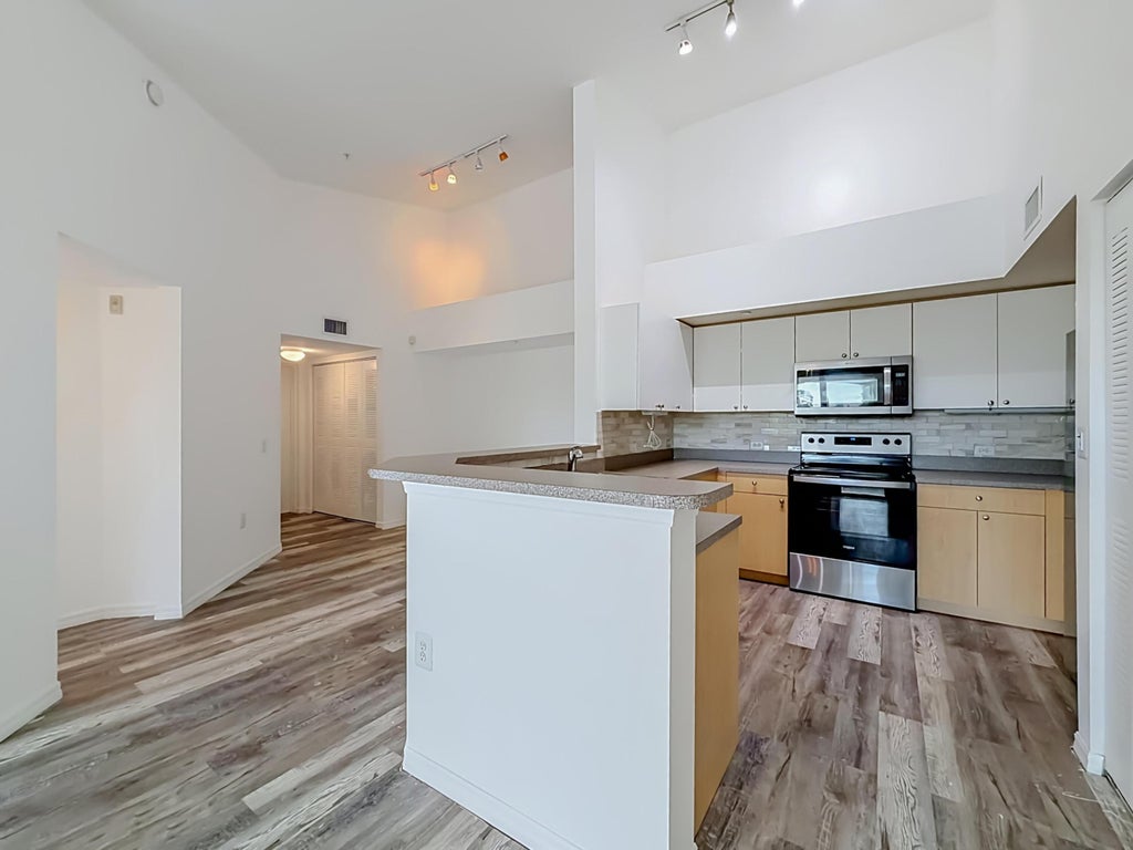 Photo of 1119 Villa Lane #1119, Boynton Beach, FL 33435 (MLS # B26044835)