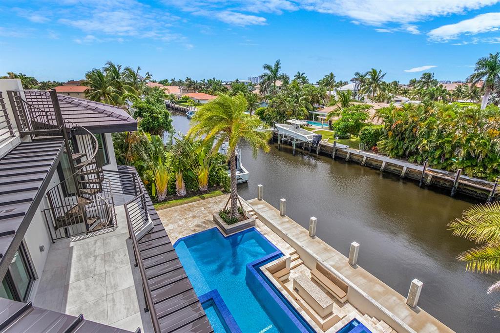 TROPIC ISLE - Residential