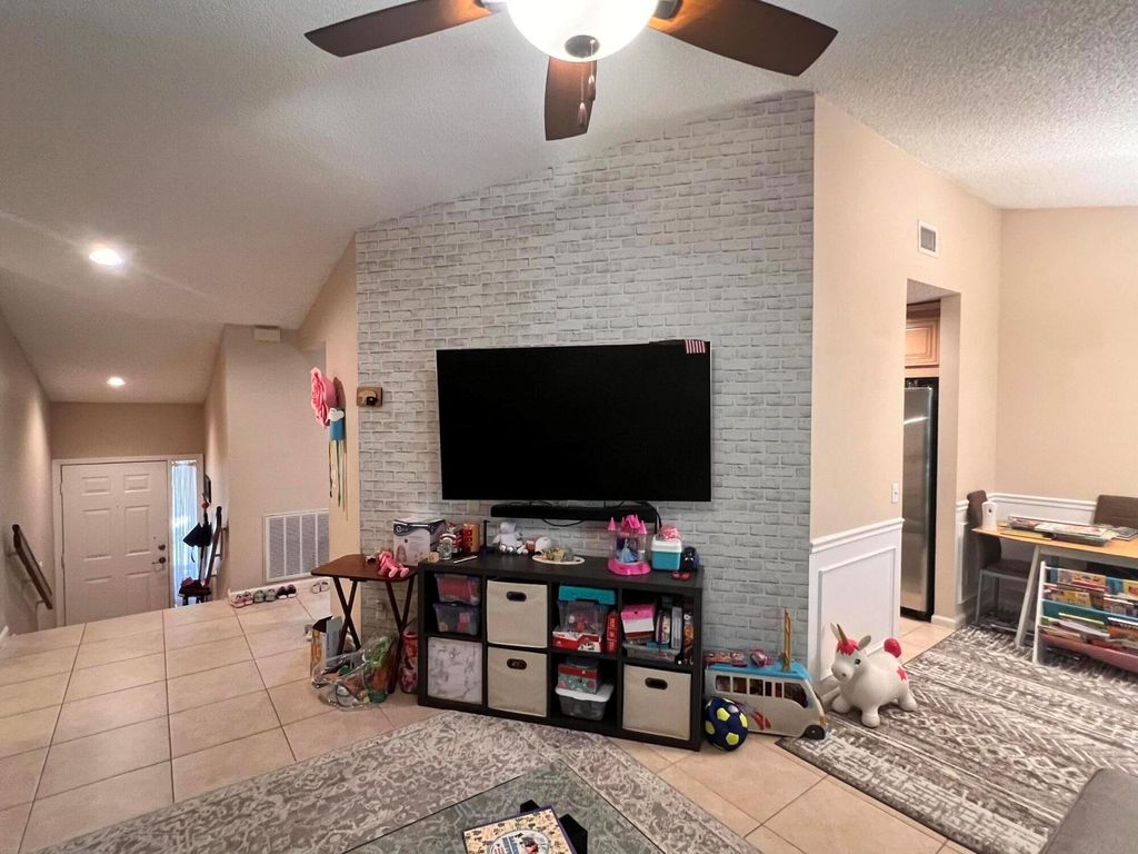 Photo of 5650 Coach House Circle #F, Boca Raton, FL 33486 (MLS # R11101856)