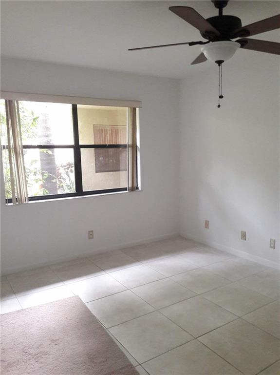 The Lakes Of Deer Creek 1 - Residential Lease