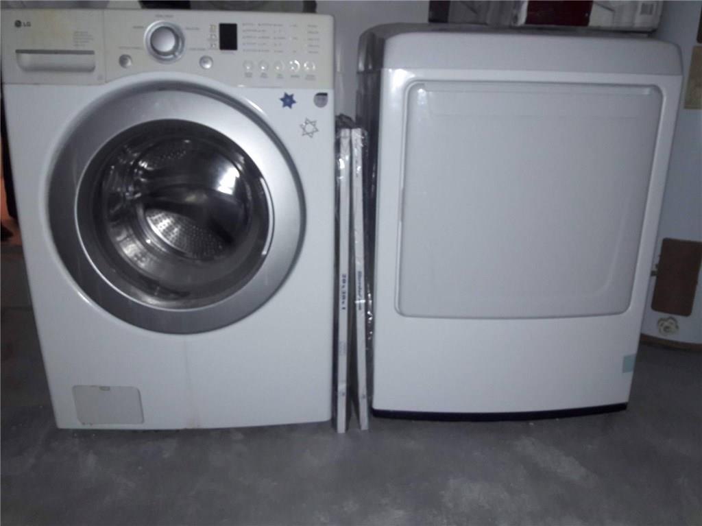 The Lakes Of Deer Creek 1 - Residential Lease