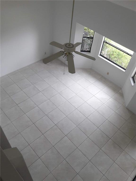 The Lakes Of Deer Creek 1 - Residential Lease