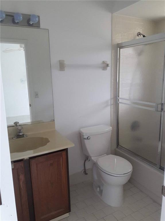 The Lakes Of Deer Creek 1 - Residential Lease