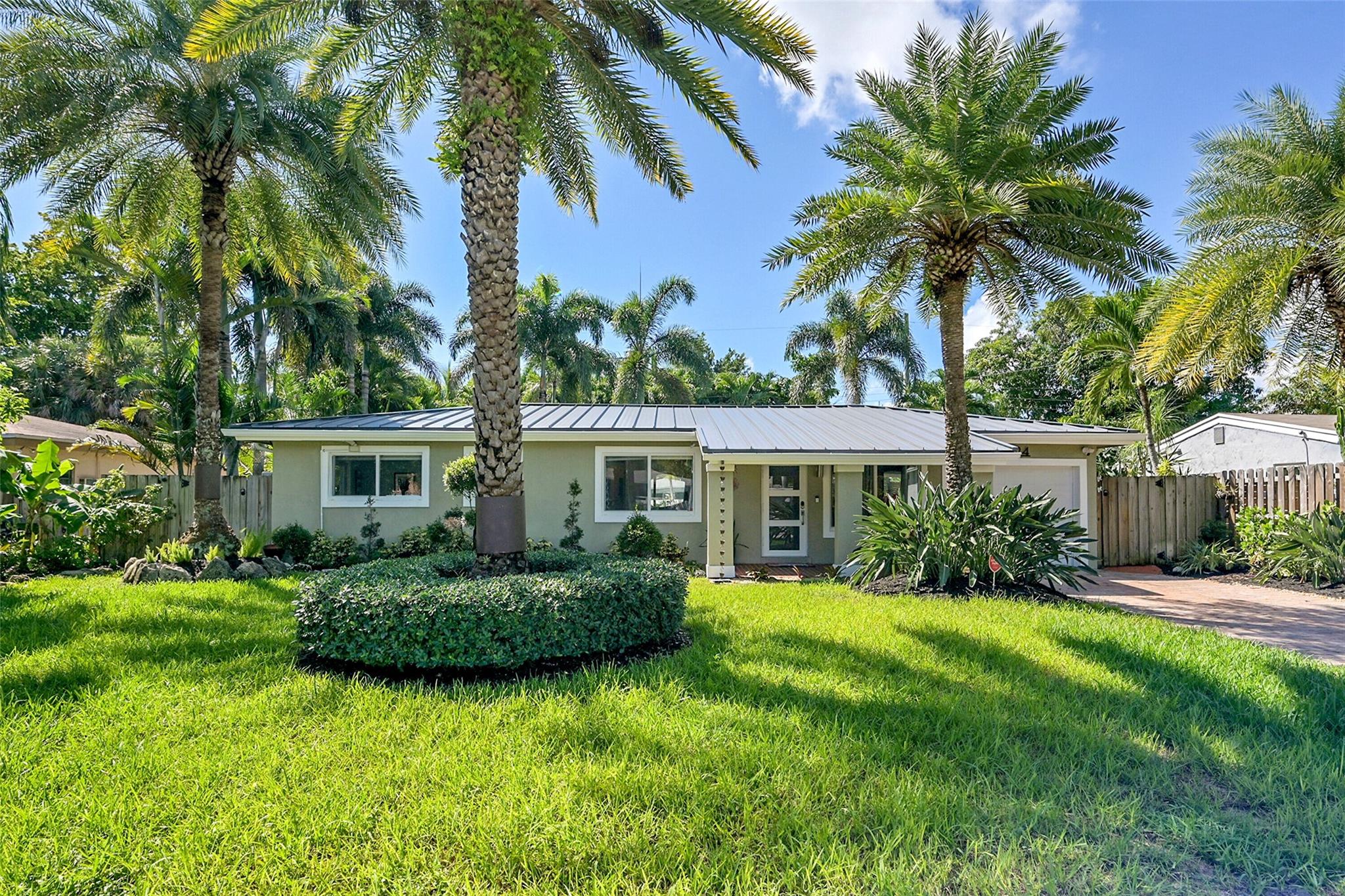 MIDDLE RIVER ESTATES - Residential