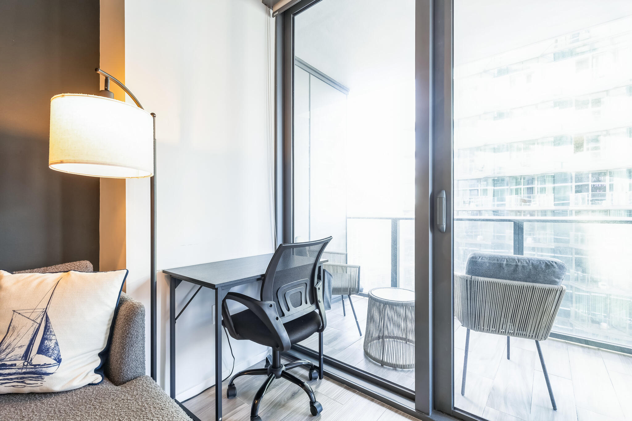 801 SMA RESIDENCES CONDO - Residential Lease