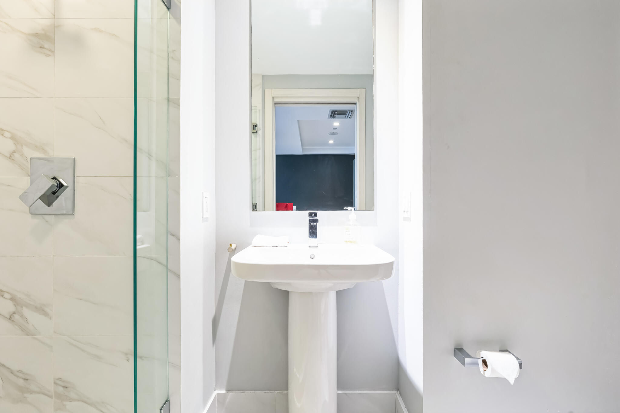 801 SMA RESIDENCES CONDO - Residential Lease