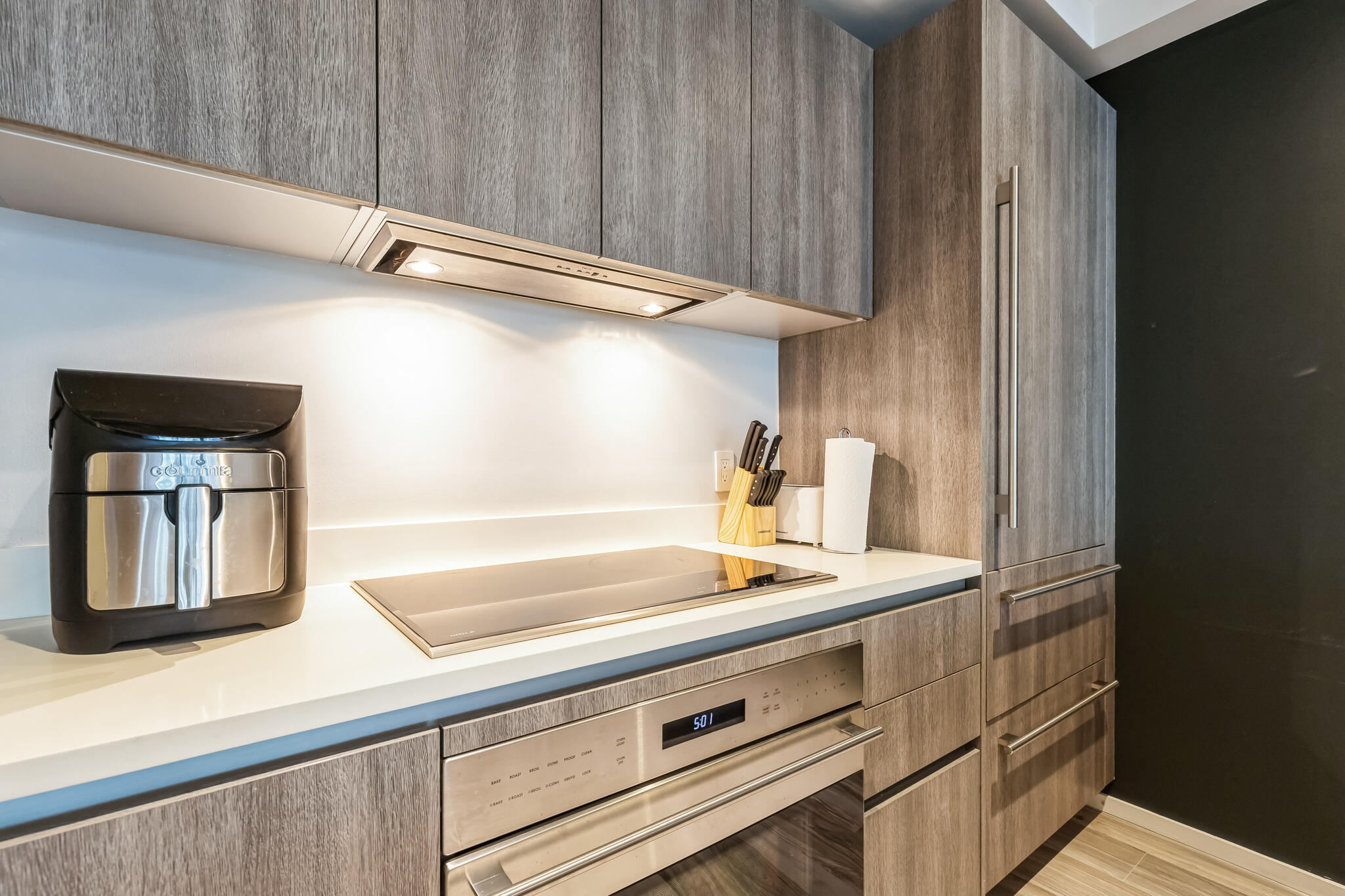 801 SMA RESIDENCES CONDO - Residential Lease