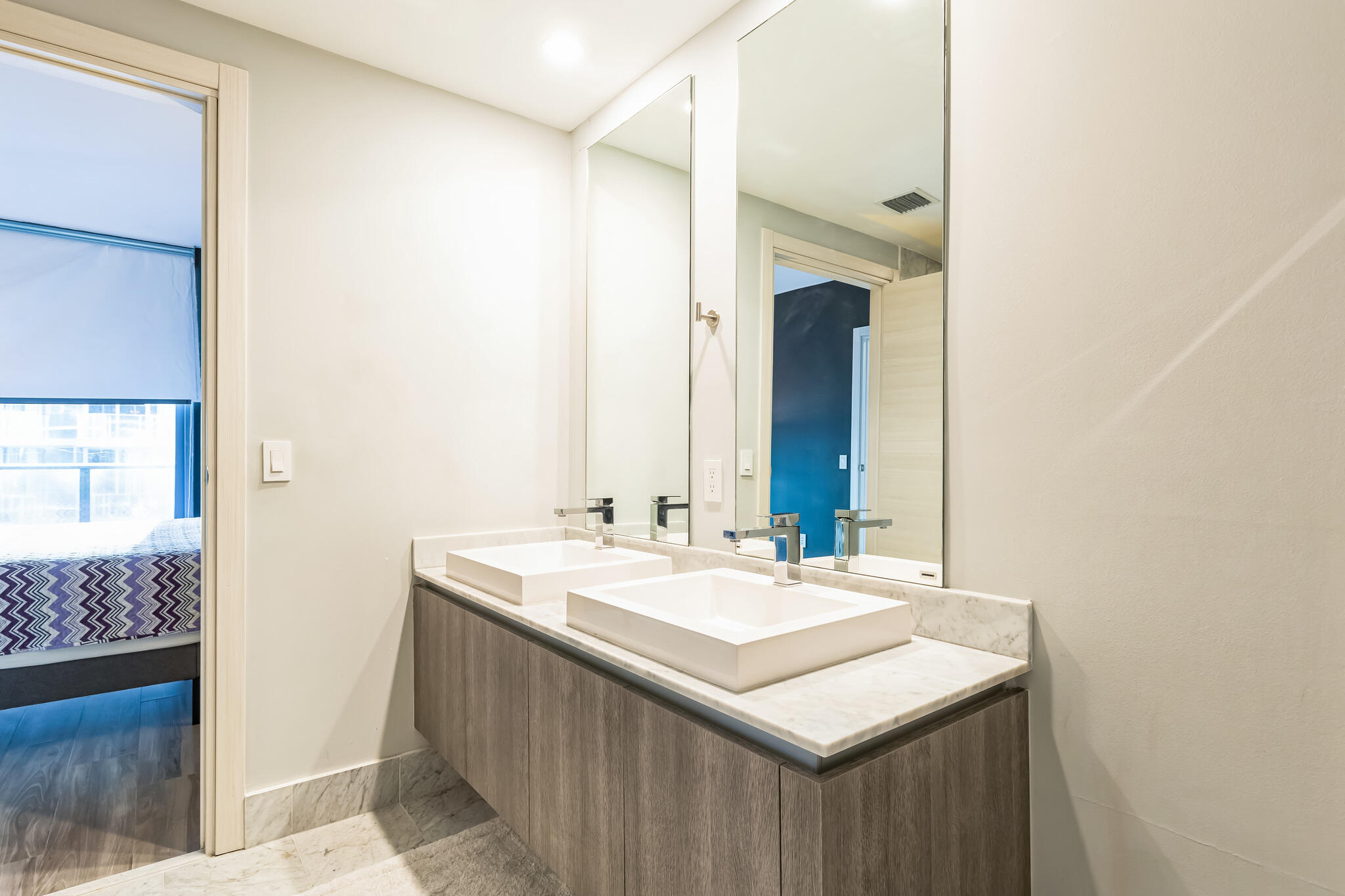 801 SMA RESIDENCES CONDO - Residential Lease