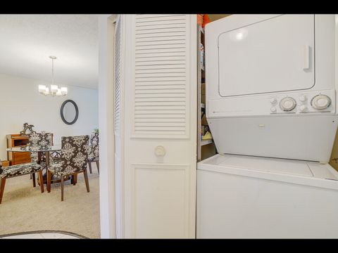Tiny photo for 701 Laconia Circle #B, Lake Worth, FL 33467 (MLS # R11155277)