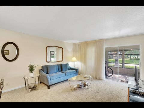 Tiny photo for 701 Laconia Circle #B, Lake Worth, FL 33467 (MLS # R11155277)