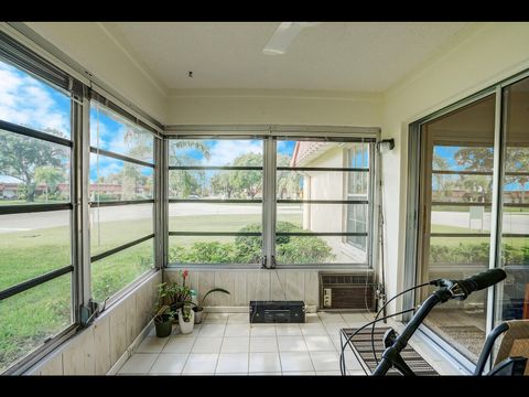 Tiny photo for 701 Laconia Circle #B, Lake Worth, FL 33467 (MLS # R11155277)