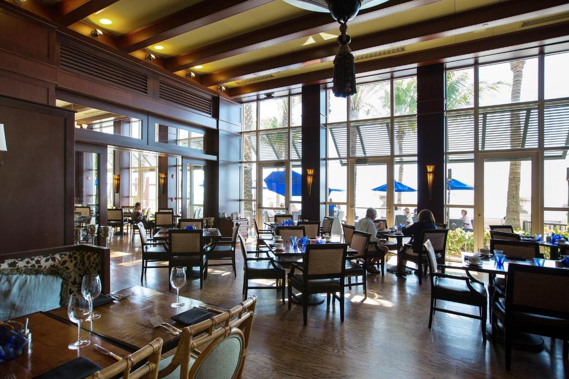 VERO BEACH HOTEL AND CLUB A CONDO - Residential