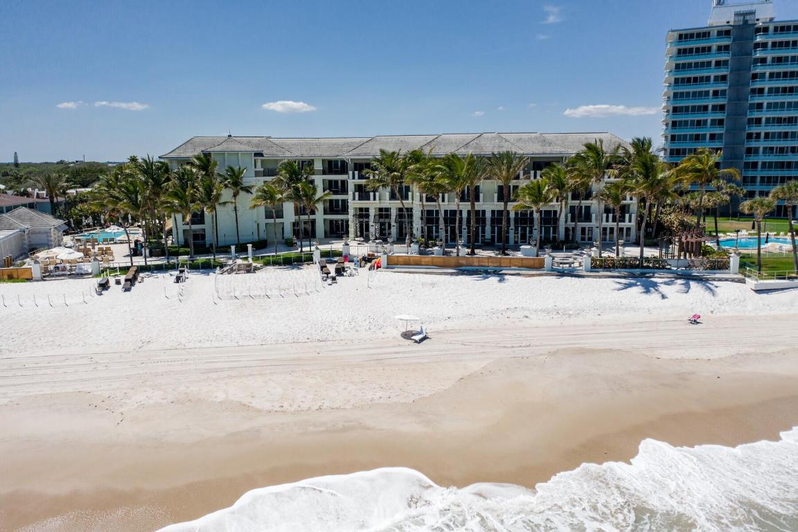 VERO BEACH HOTEL AND CLUB A CONDO - Residential