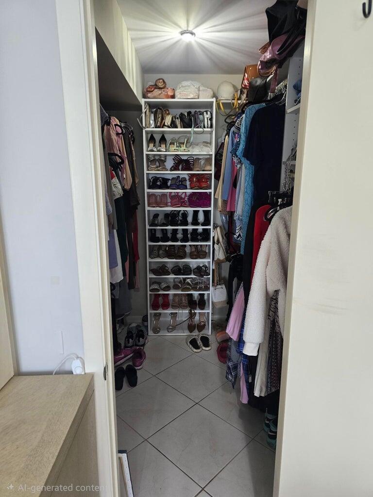 FOUNTAINS OF PALM BEACH C - Residential Lease