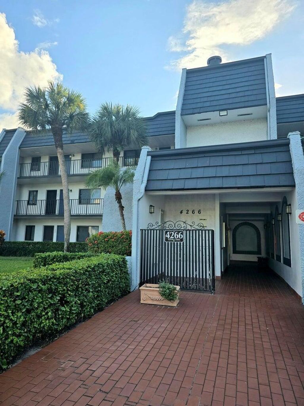 Photo of 4266 Deste Court #303, Lake Worth, FL 33467 (MLS # R11137289)