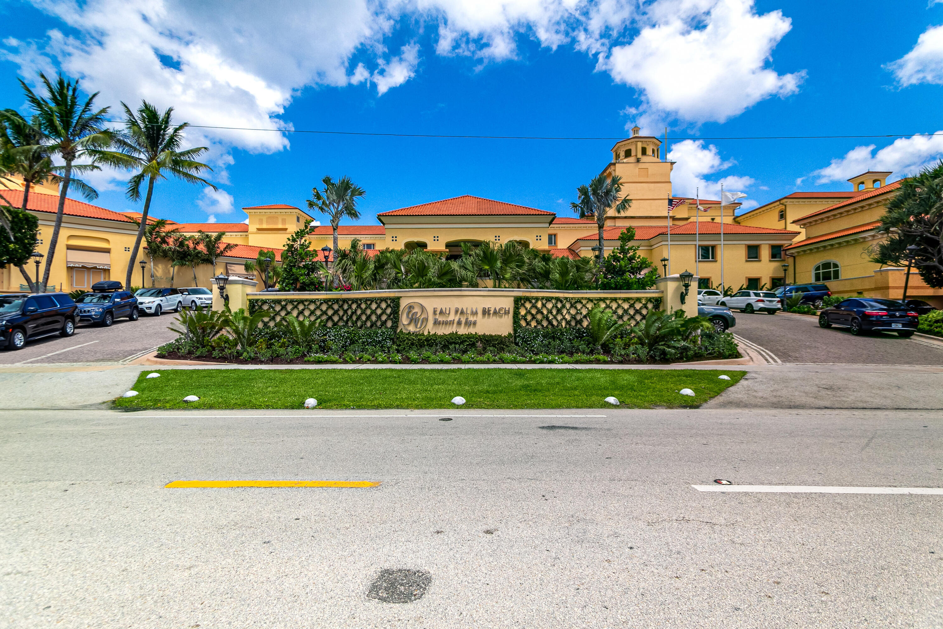 THIRTY-THREE SIXTY CONDO - Residential