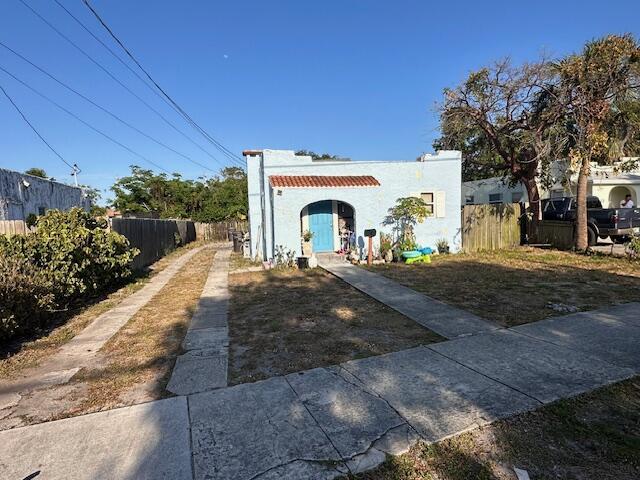 3406 Greenwood Avenue