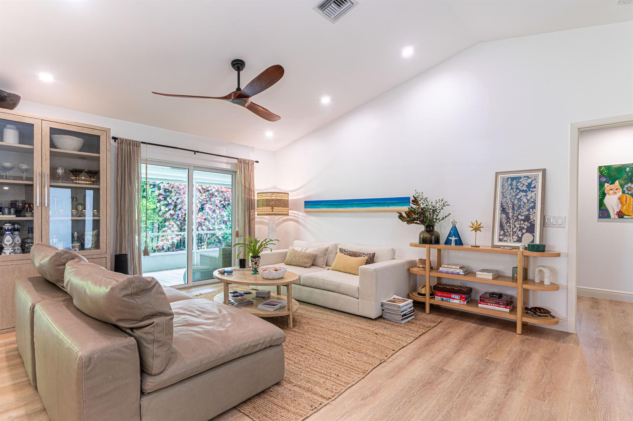 FAIRWAYS OF DELRAY - Residential