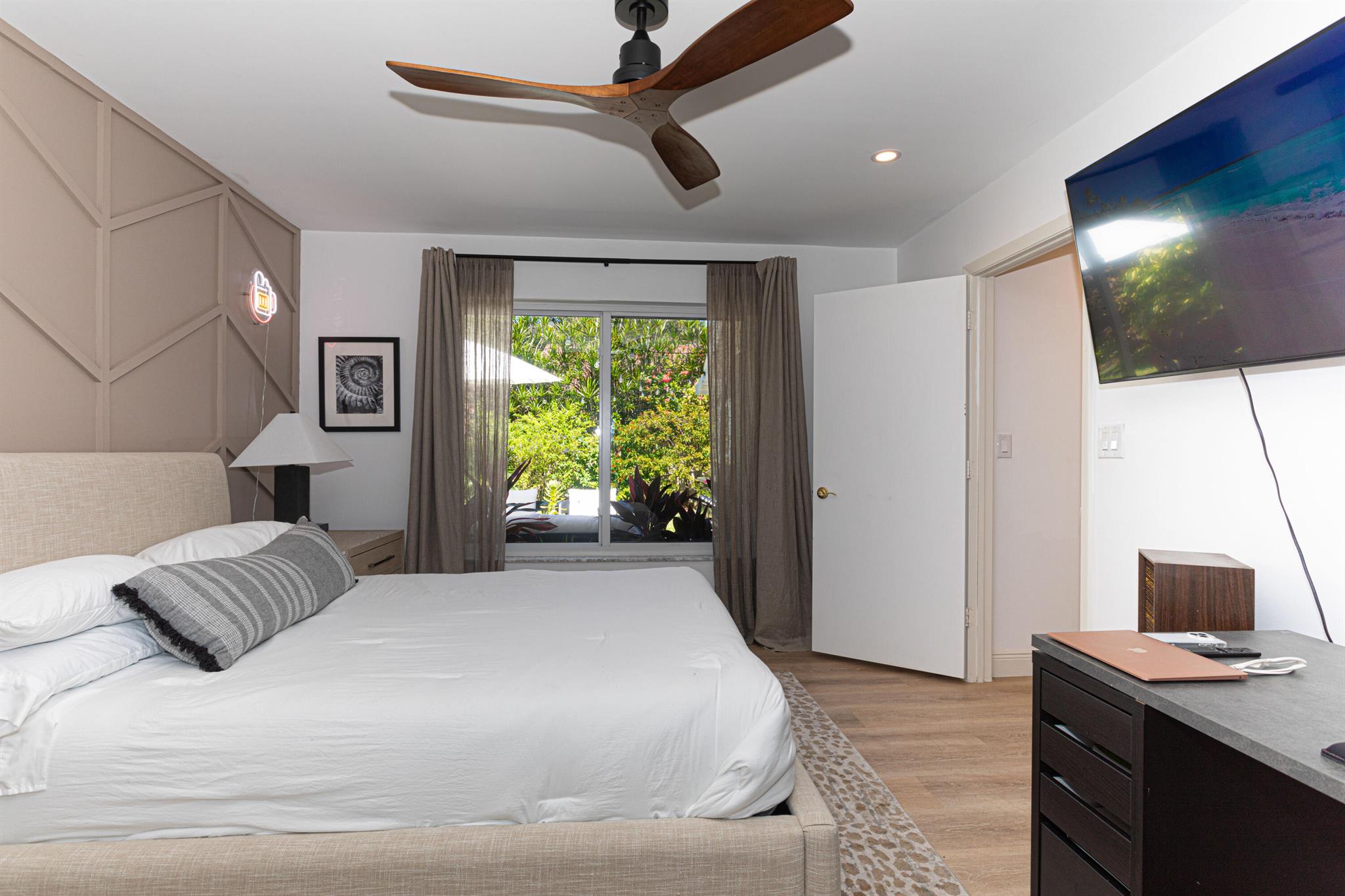 FAIRWAYS OF DELRAY - Residential