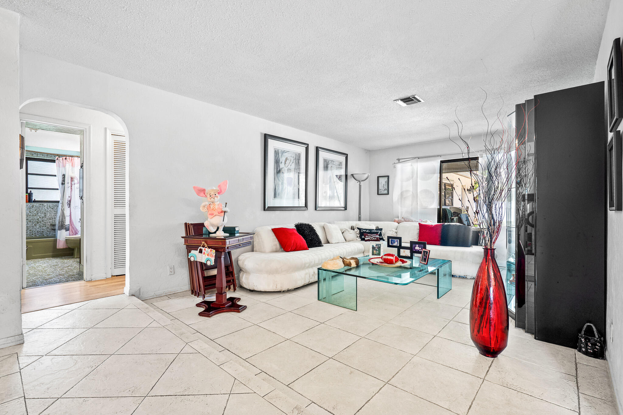 FOREST HILLS SOUTH - Residential