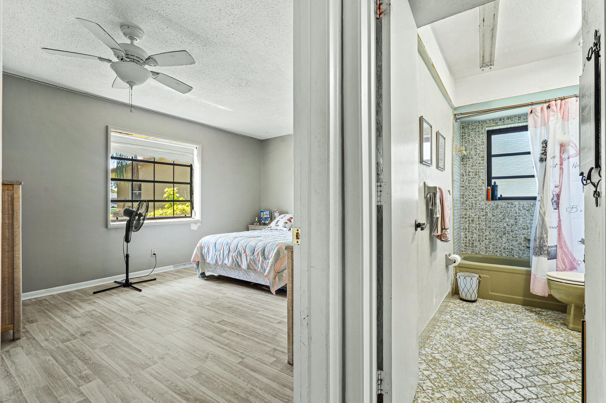 FOREST HILLS SOUTH - Residential