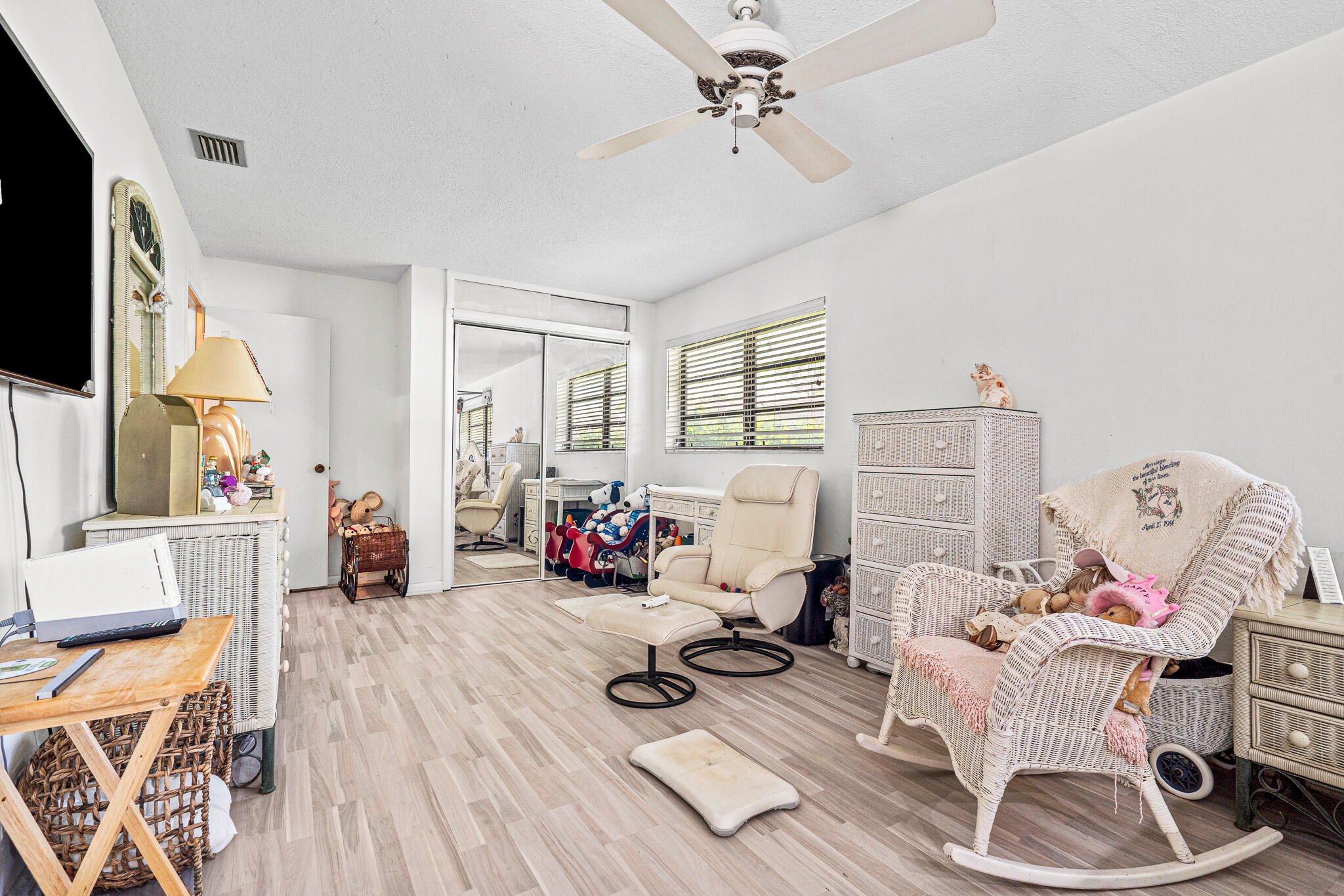 FOREST HILLS SOUTH - Residential