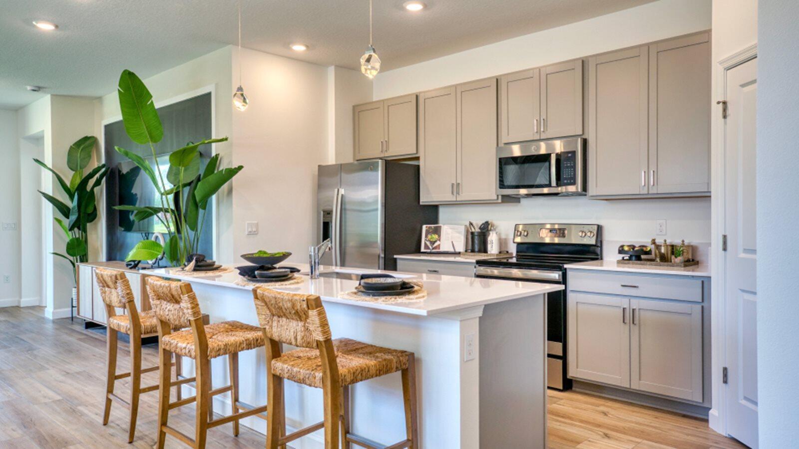 1536 SE Crosswood Way, Port St Lucie, FL, 34984/$385,000 2 1536 SE Crosswood Way