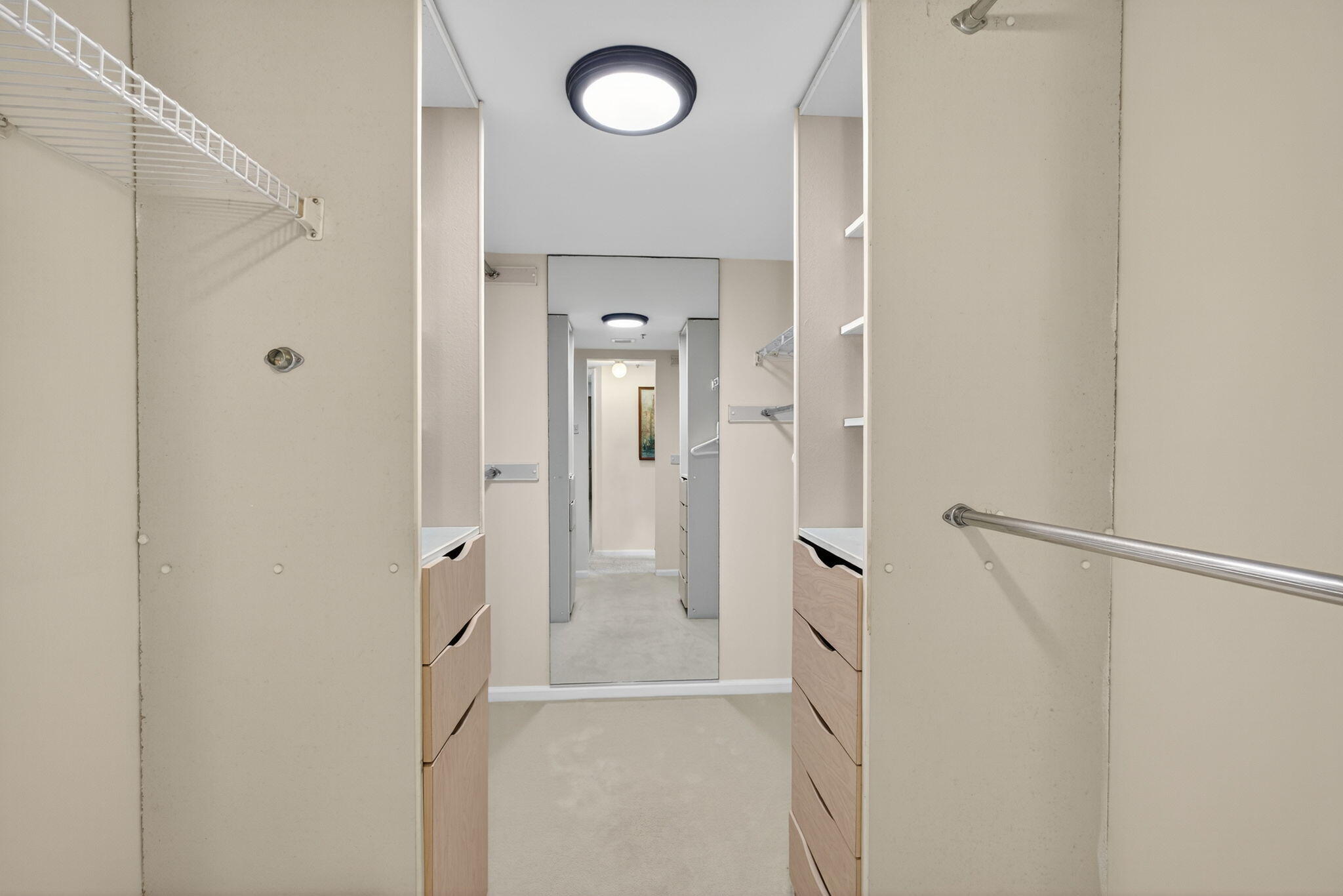 CORNICHE CONDO - Residential Lease