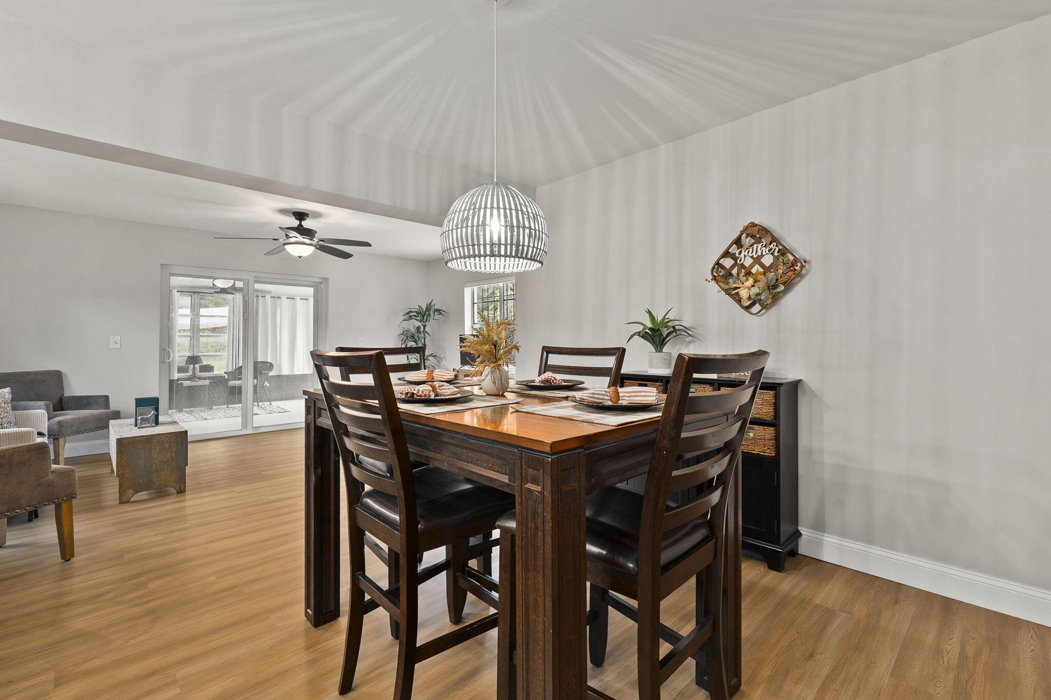 INDRIO UNIT 1 - Residential