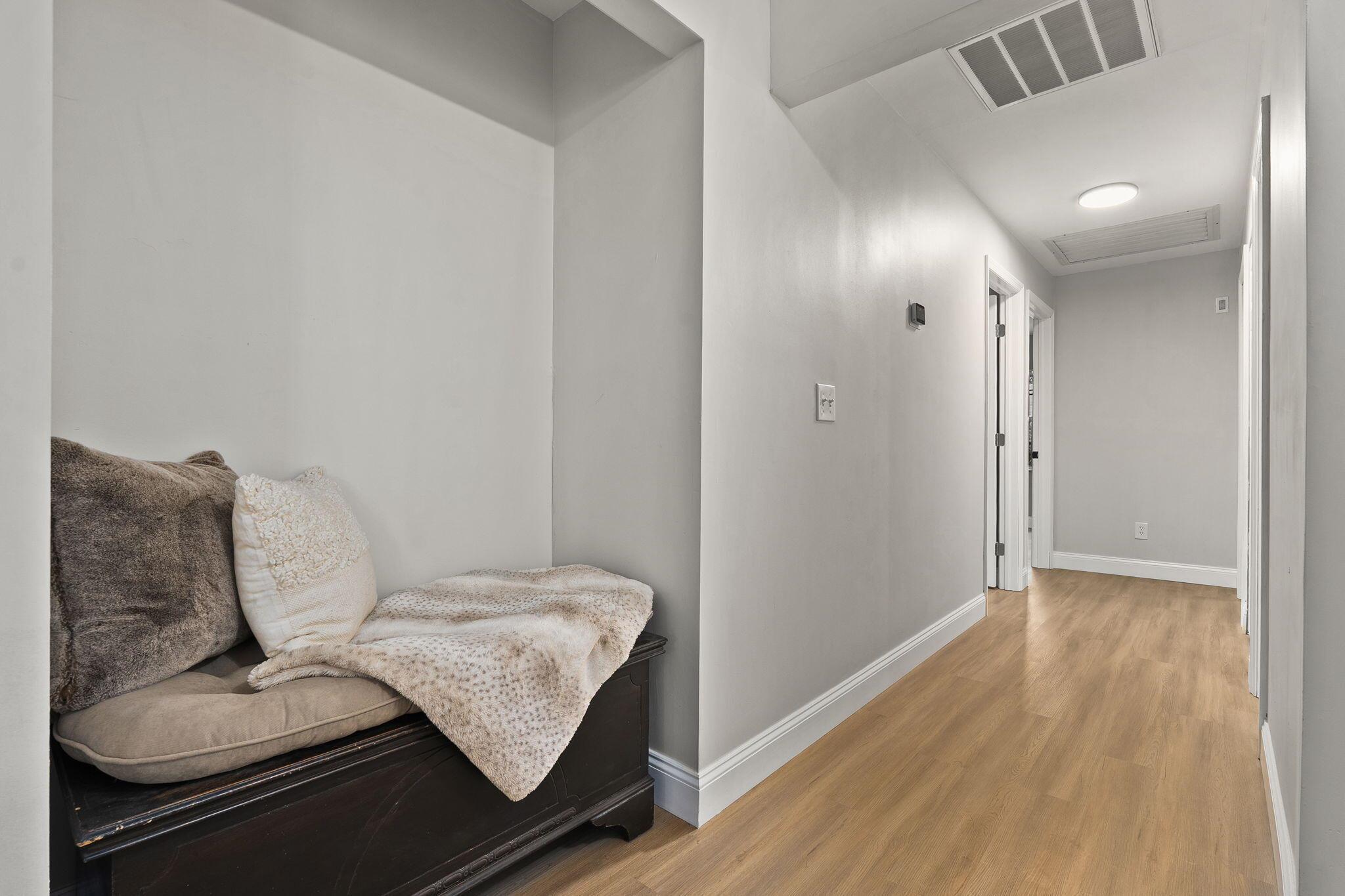 INDRIO UNIT 1 - Residential