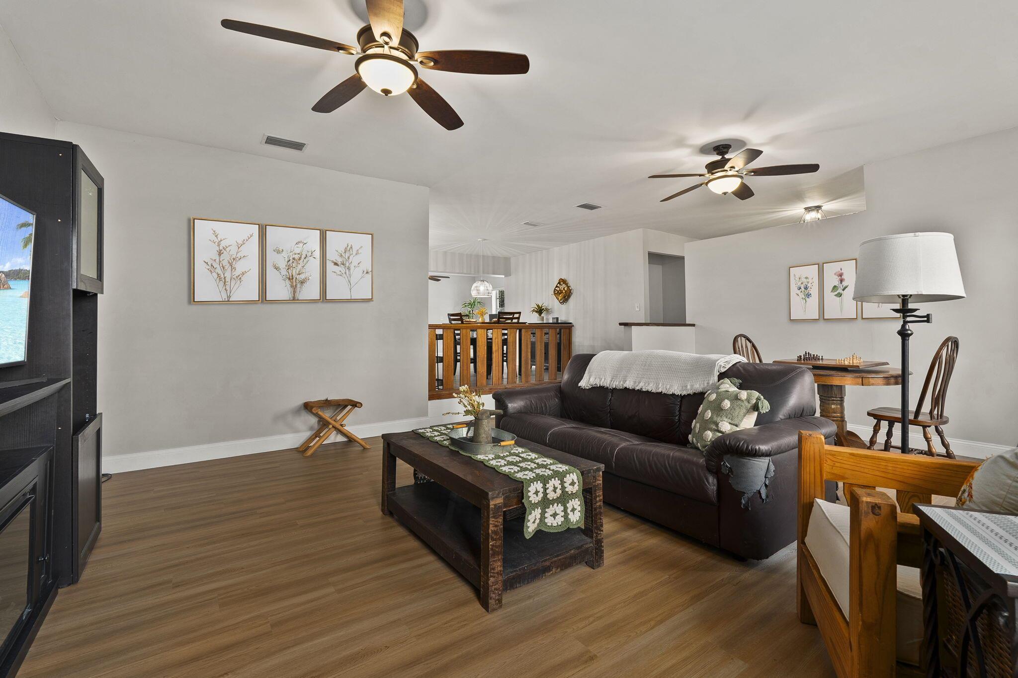 INDRIO UNIT 1 - Residential