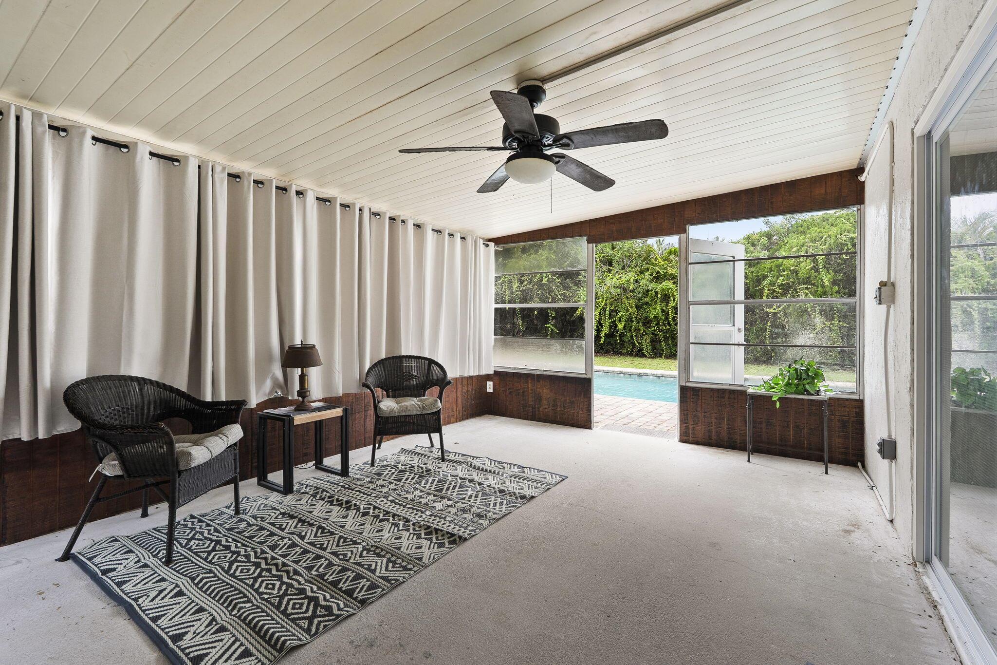 INDRIO UNIT 1 - Residential