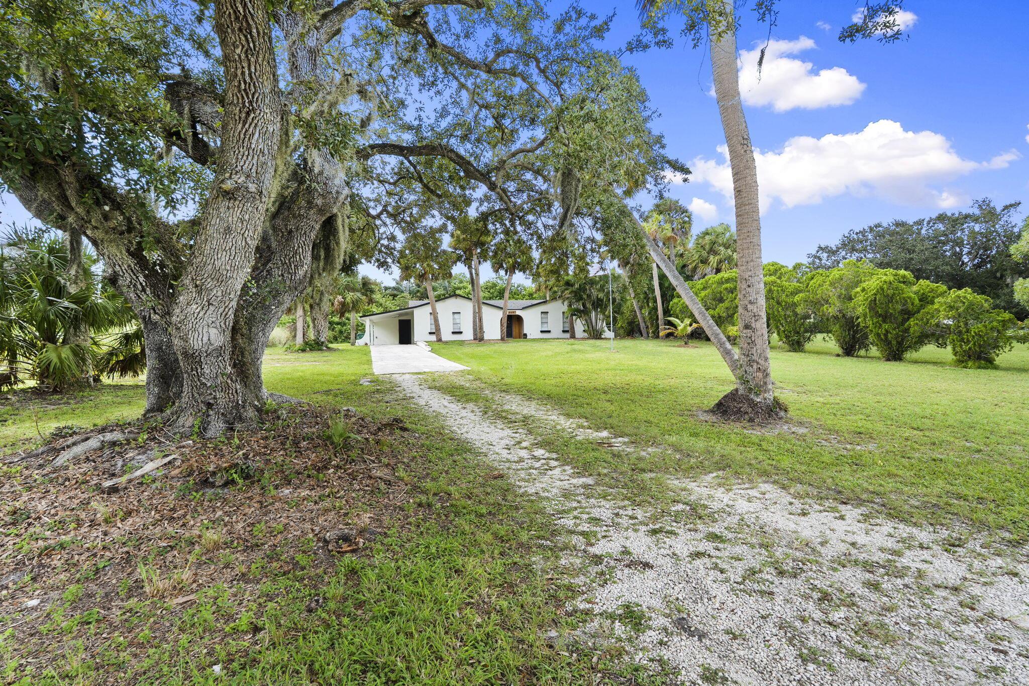 INDRIO UNIT 1 - Residential