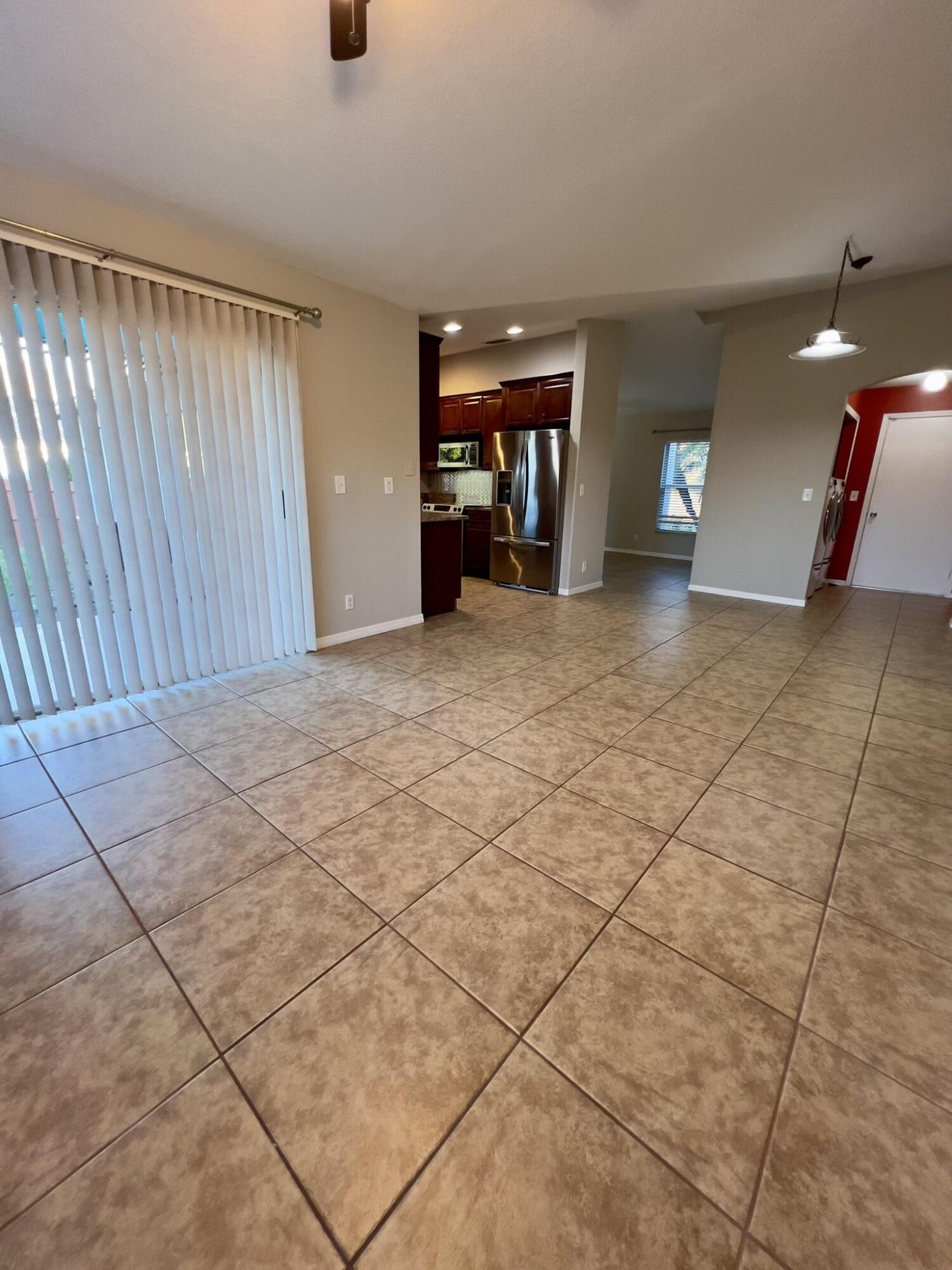 PORT ST LUCIE SECTION 21 - Residential Lease