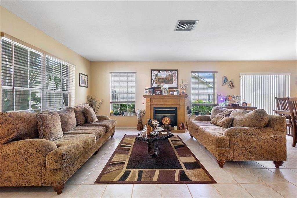 Boca Chase Tr 09b - Residential