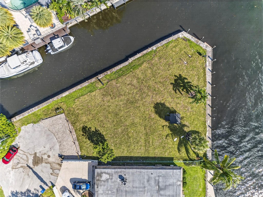 TROPICAL POINT NO 2 - Residential