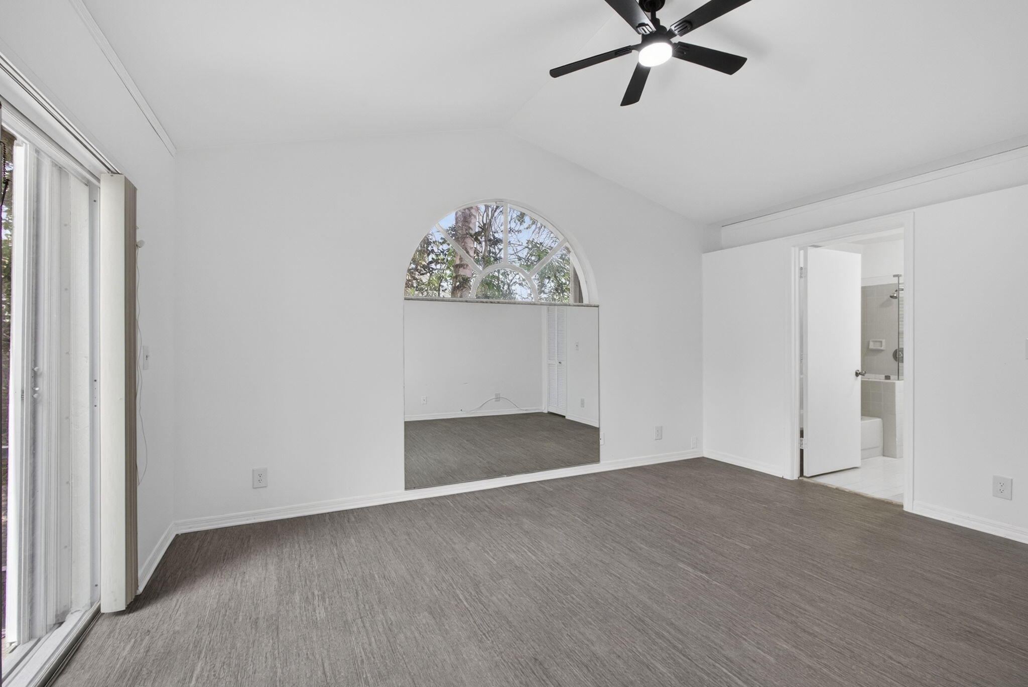 WELLINGTON TR 43 - Residential