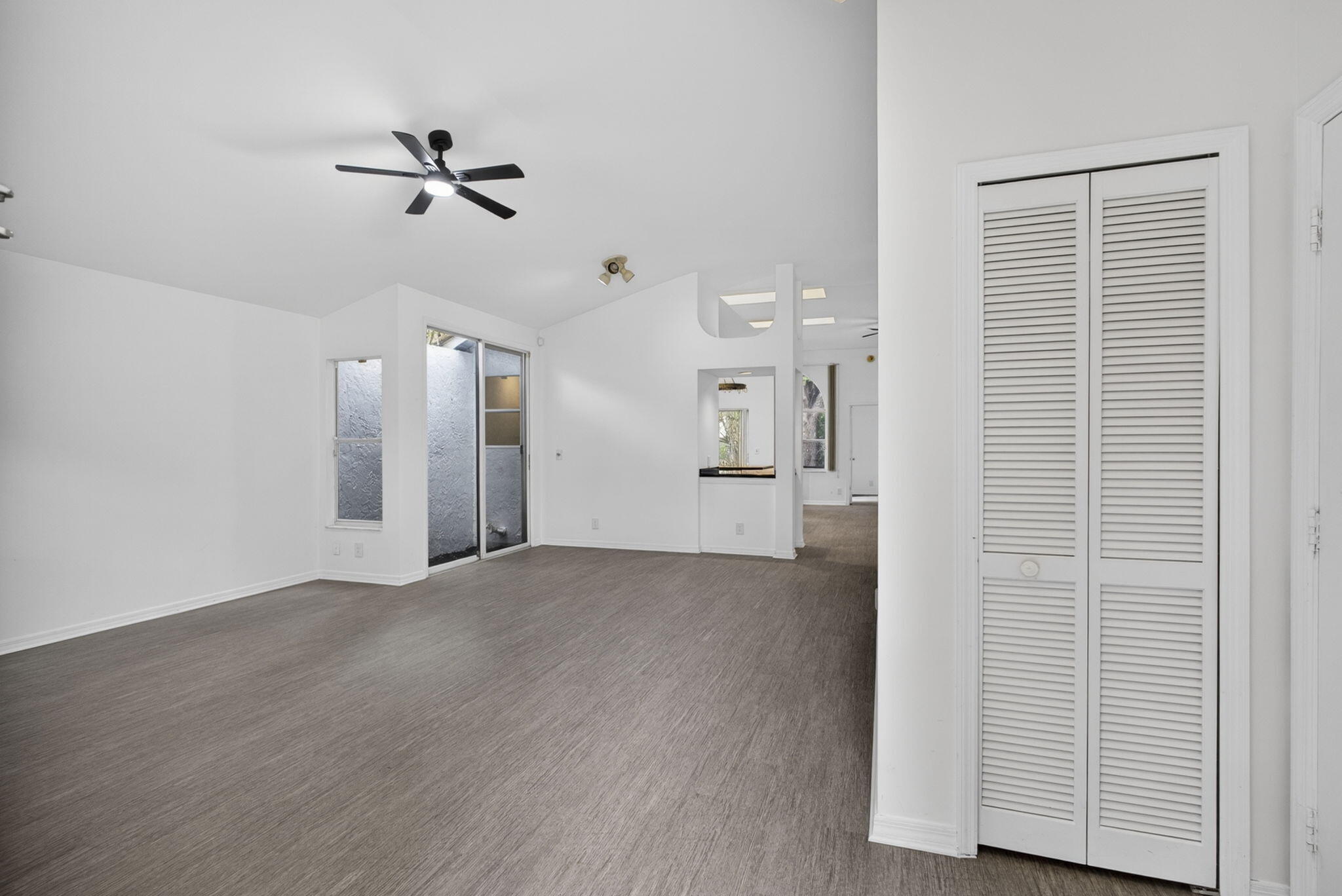 WELLINGTON TR 43 - Residential