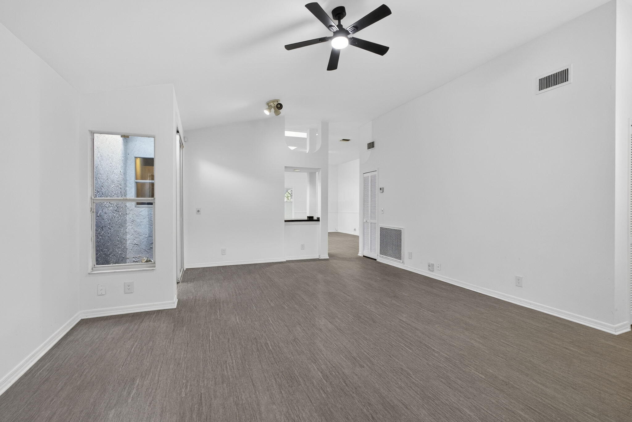 WELLINGTON TR 43 - Residential