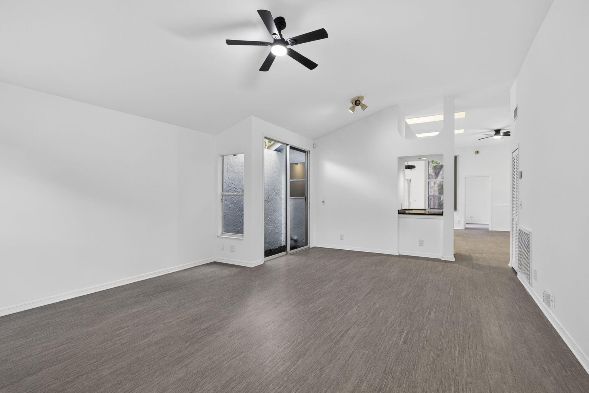 WELLINGTON TR 43 - Residential