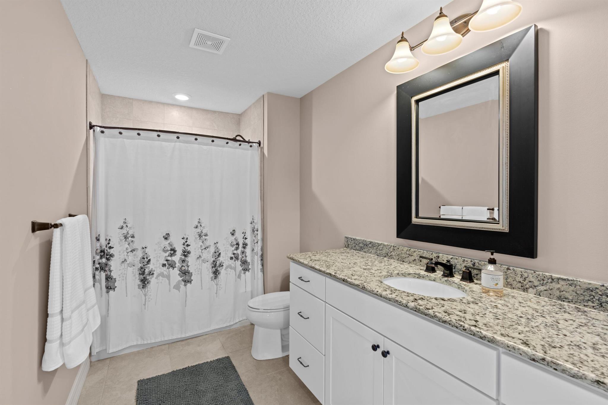 SONOMA ISLES - Residential