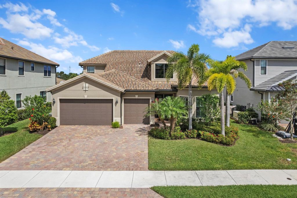 Photo of 242 Blanca Isles Lane, Jupiter, FL 33478 (MLS # R10937304)